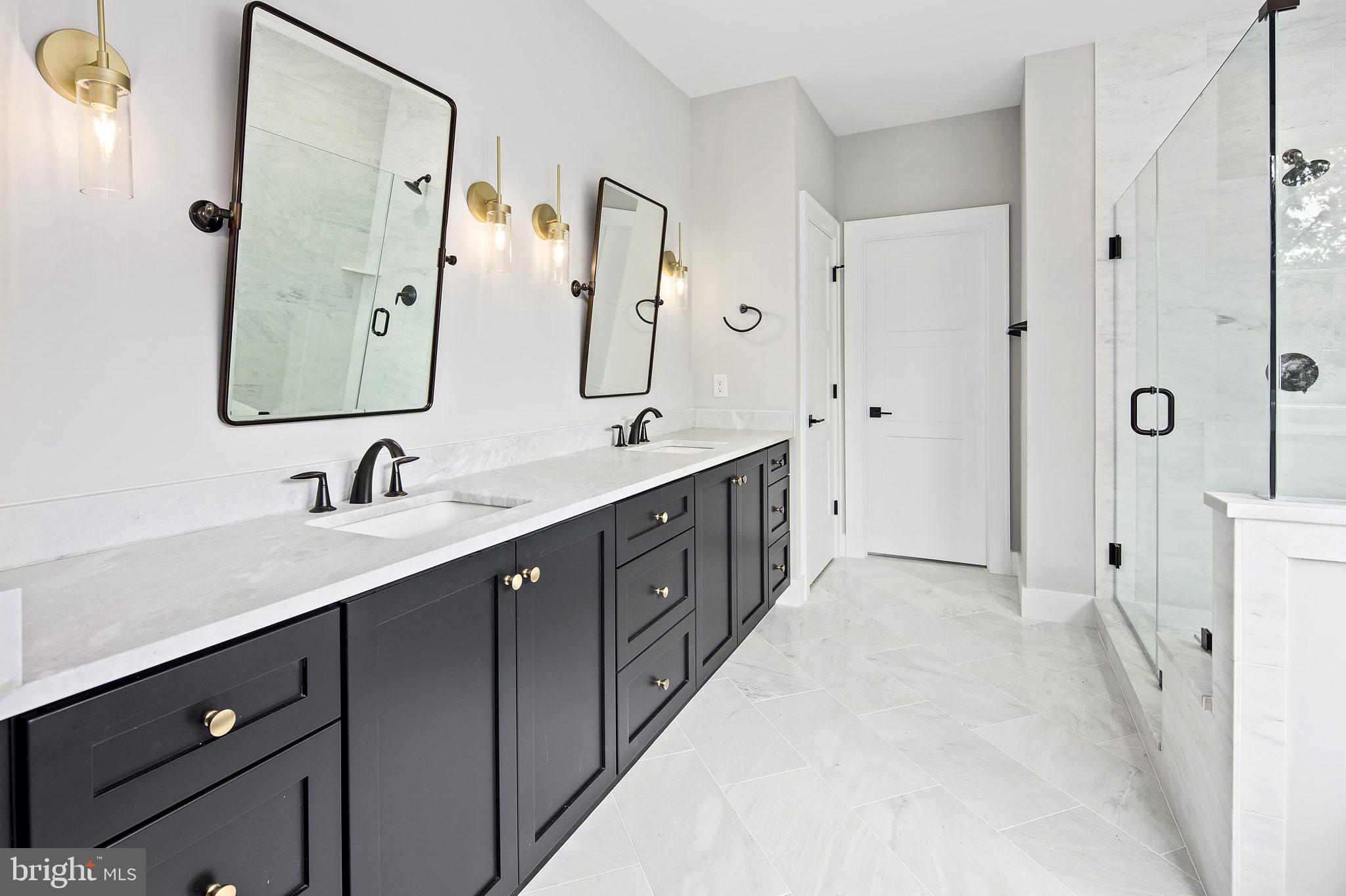 Real estate listing preview #5