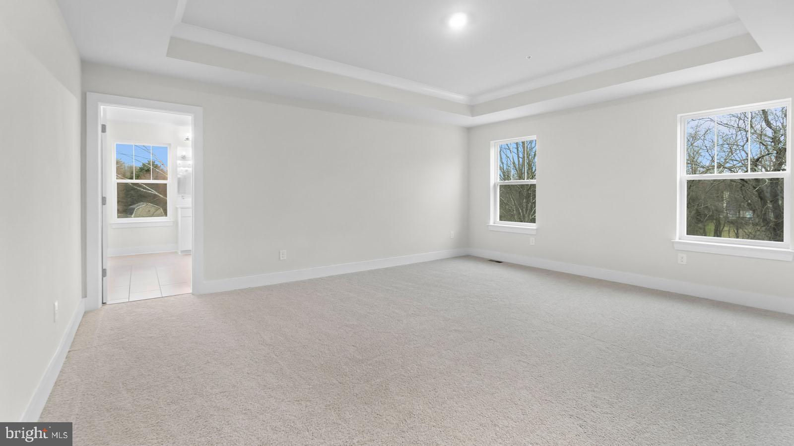 Real estate listing preview #18