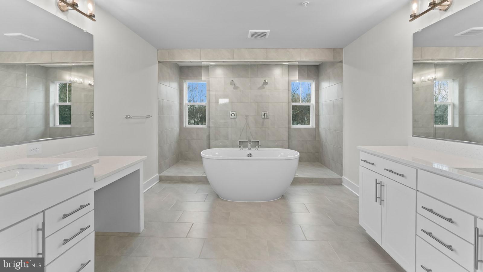 Real estate listing preview #16