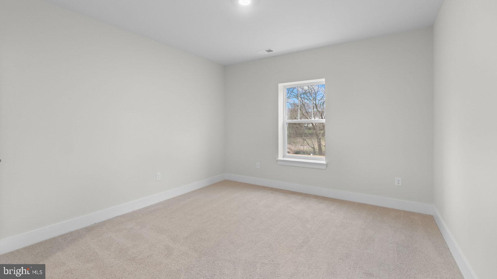 Real estate listing preview #26