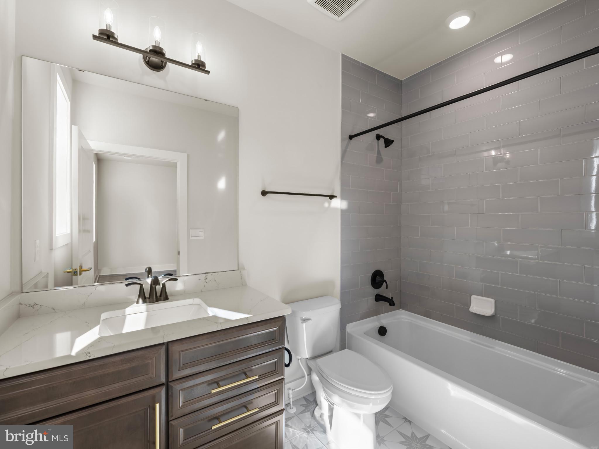 Real estate listing preview #46