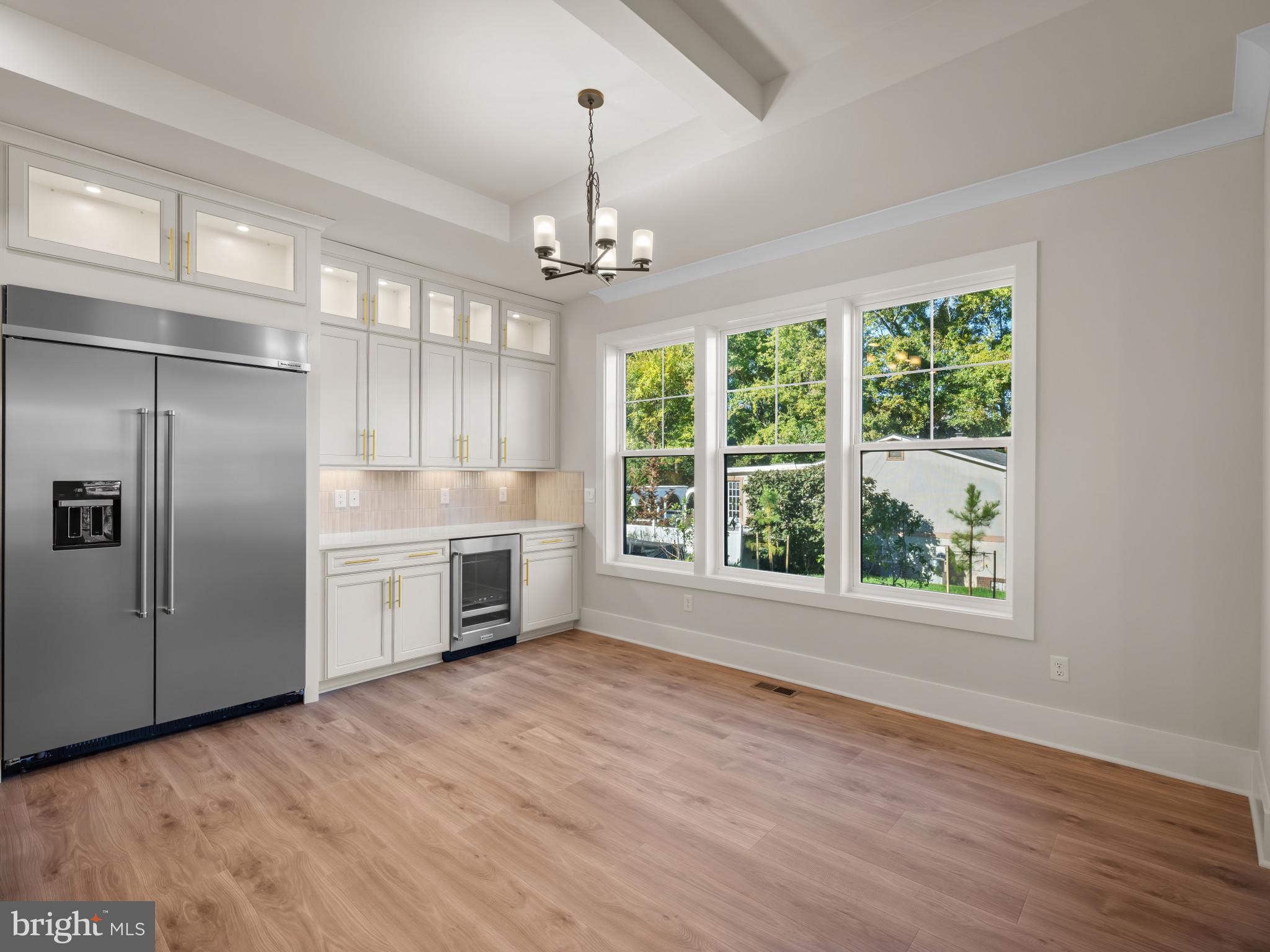 Real estate listing preview #10