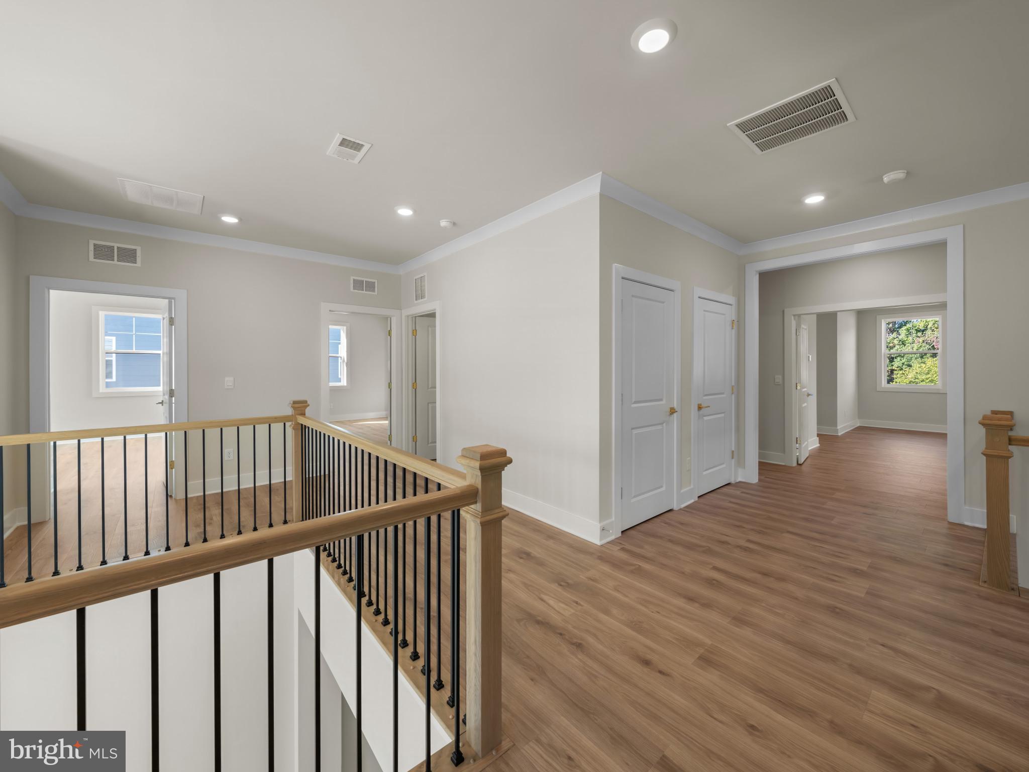 Real estate listing preview #13