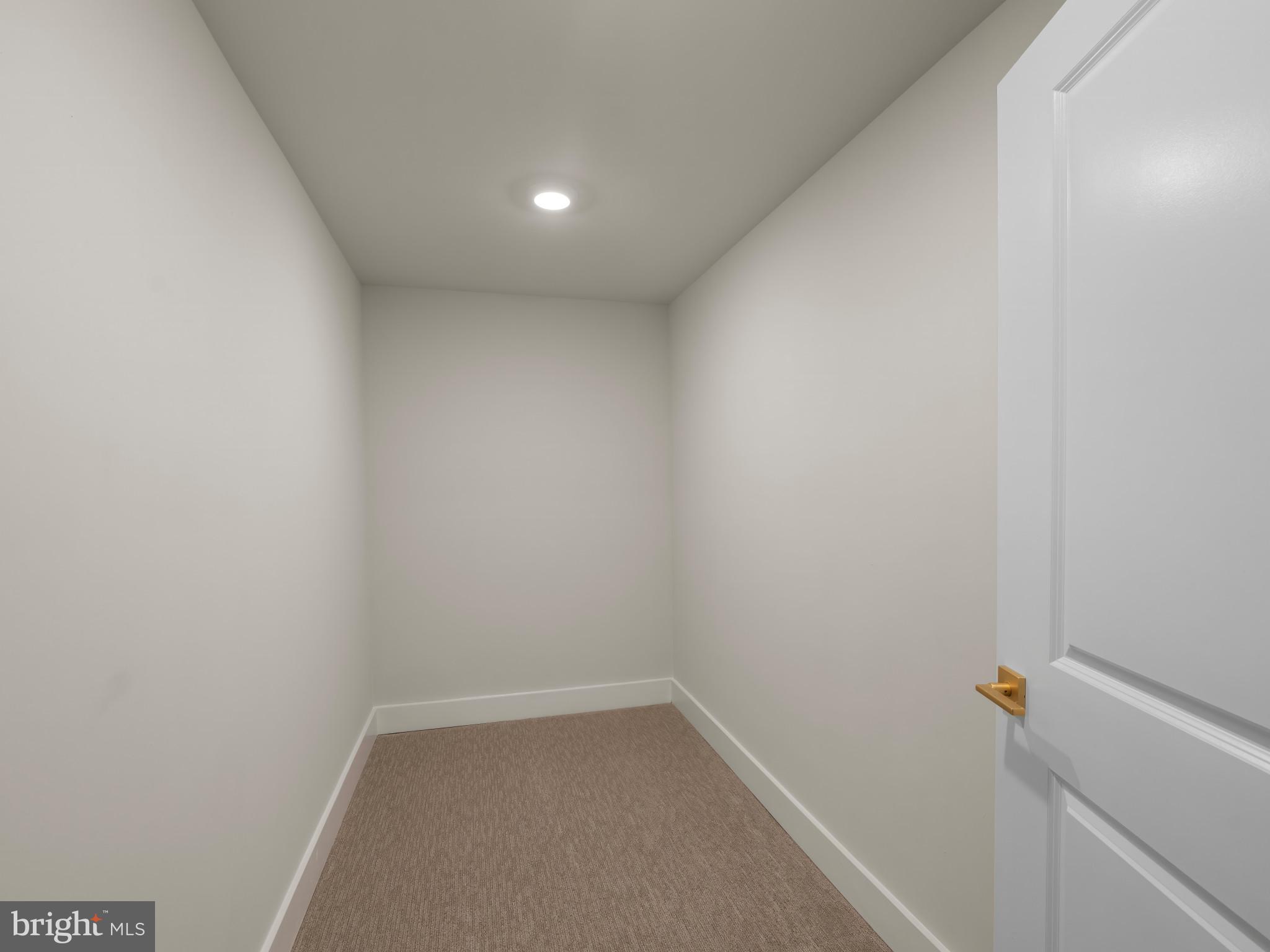 Real estate listing preview #36