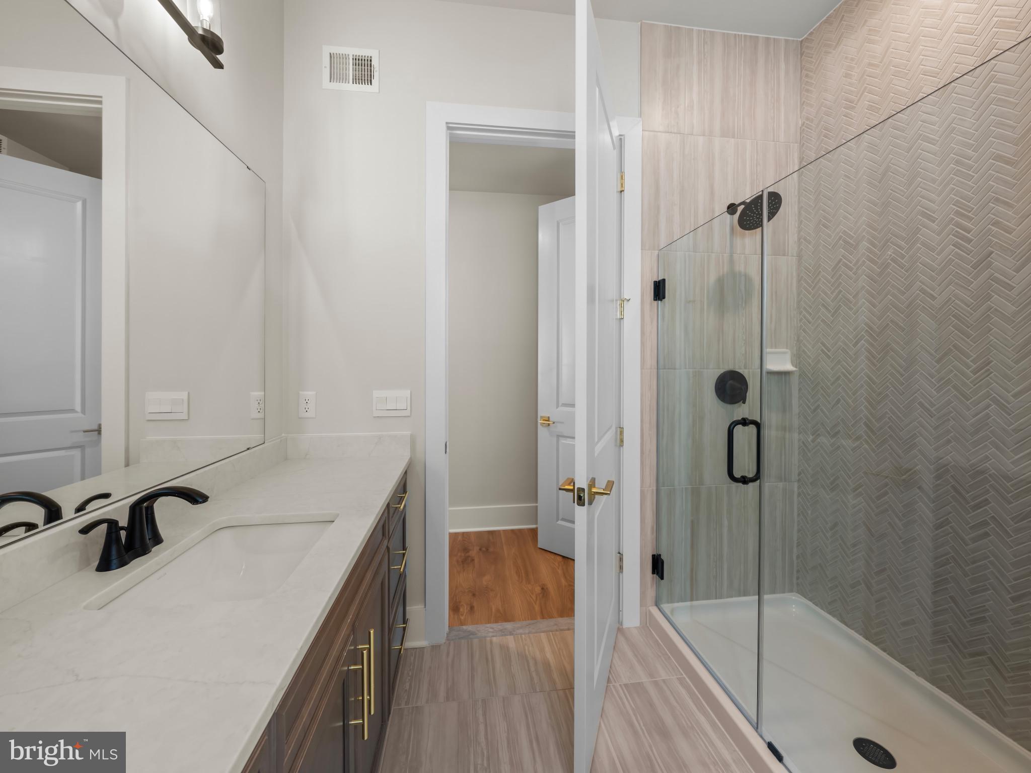 Real estate listing preview #43