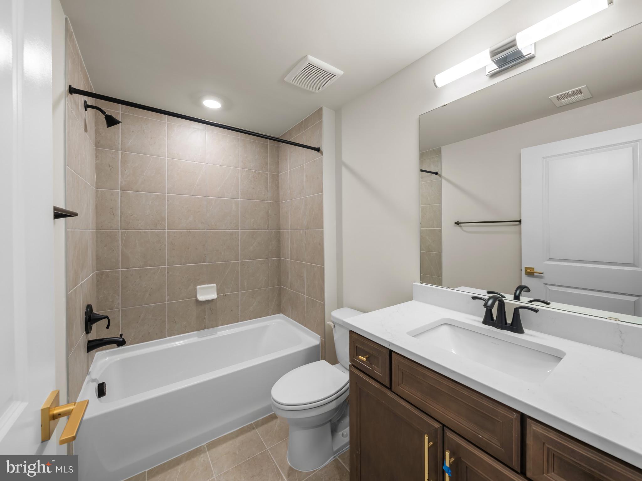 Real estate listing preview #48