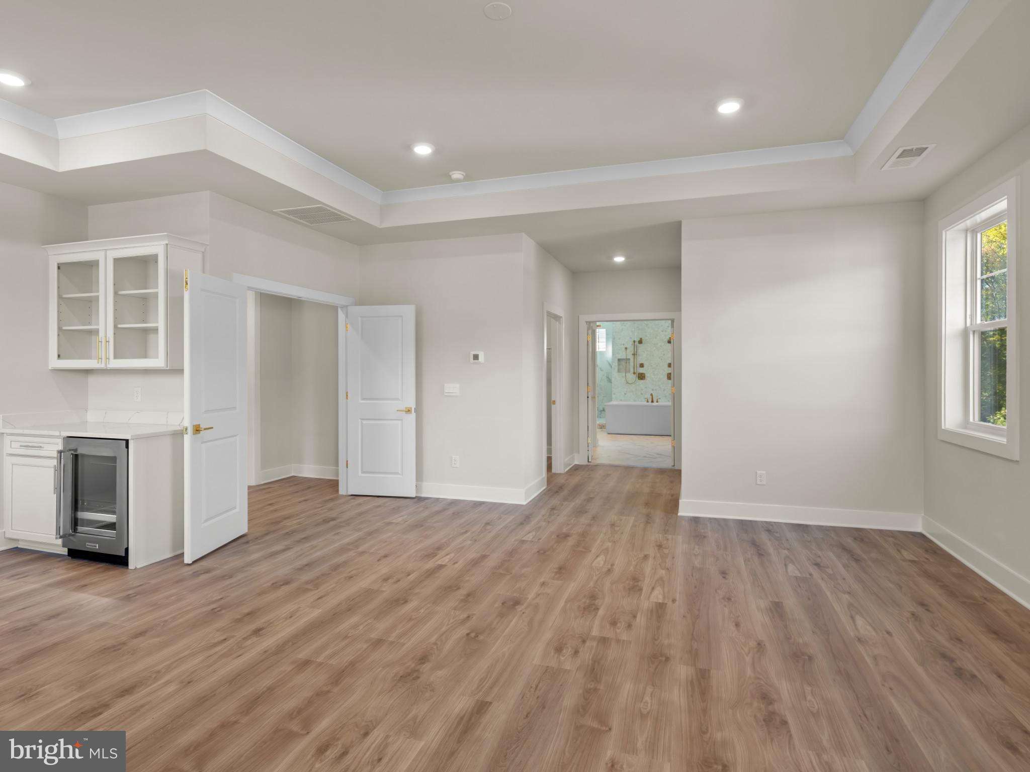 Real estate listing preview #15