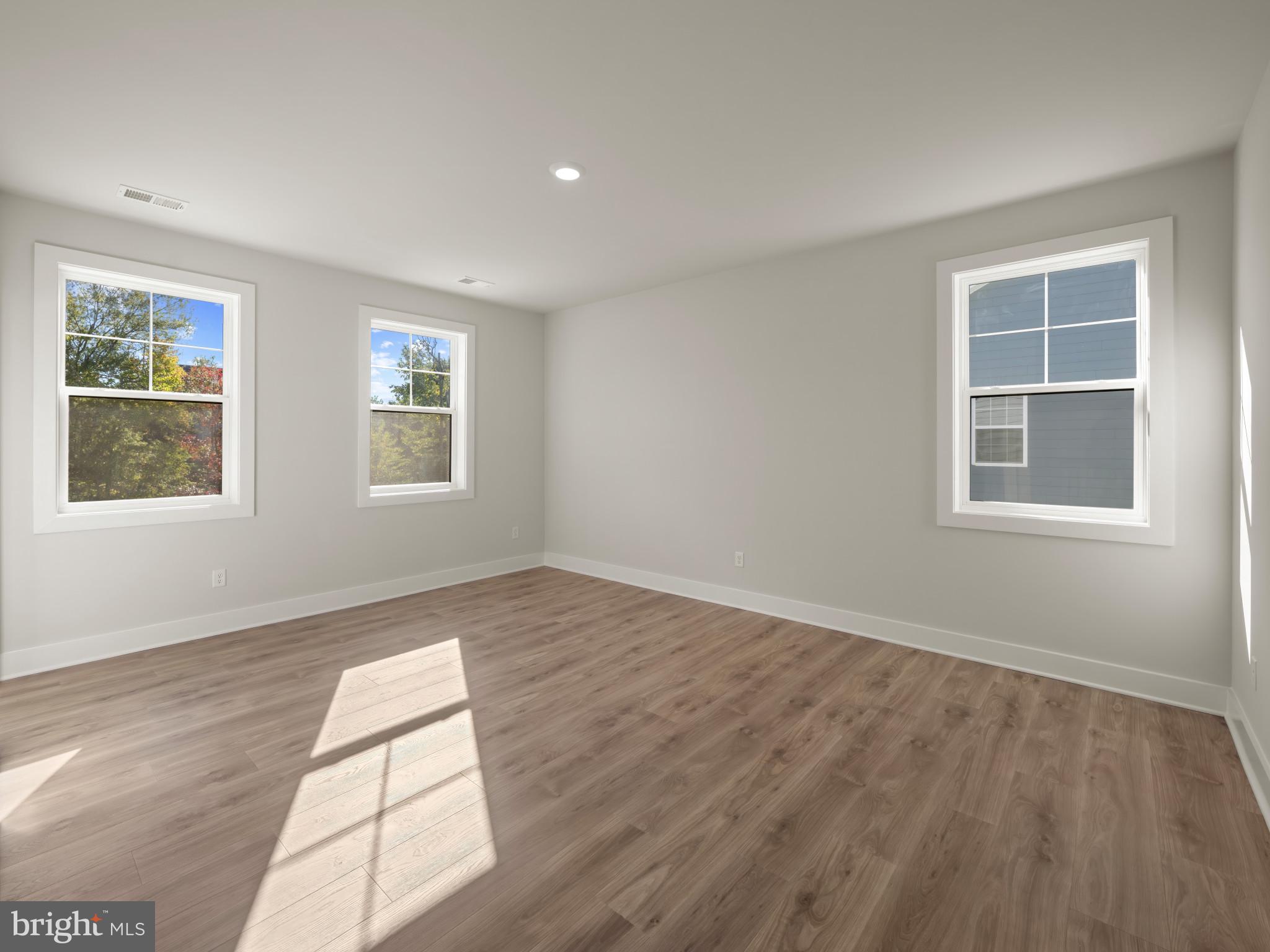 Real estate listing preview #20