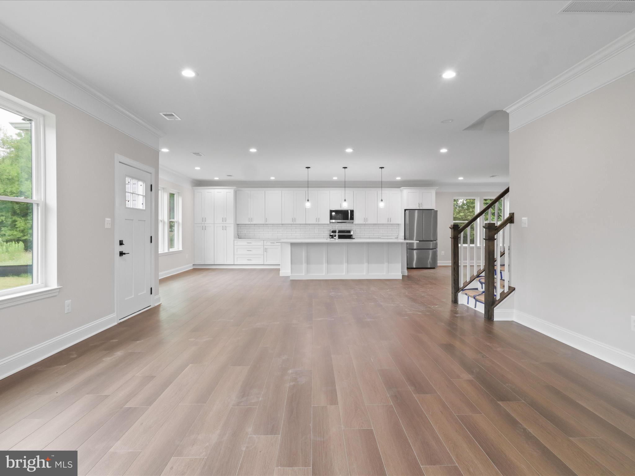 Real estate listing preview #23