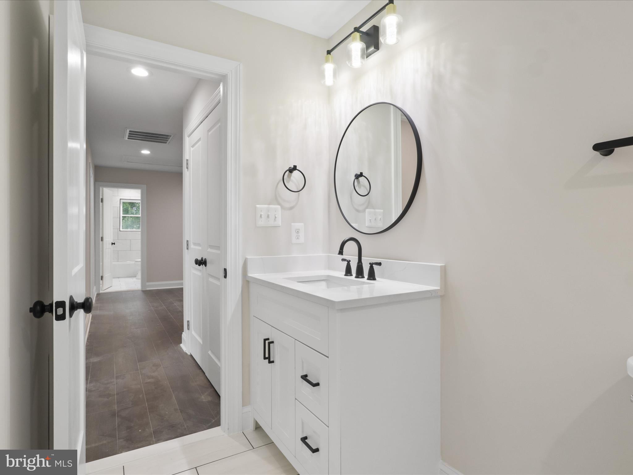 Real estate listing preview #34