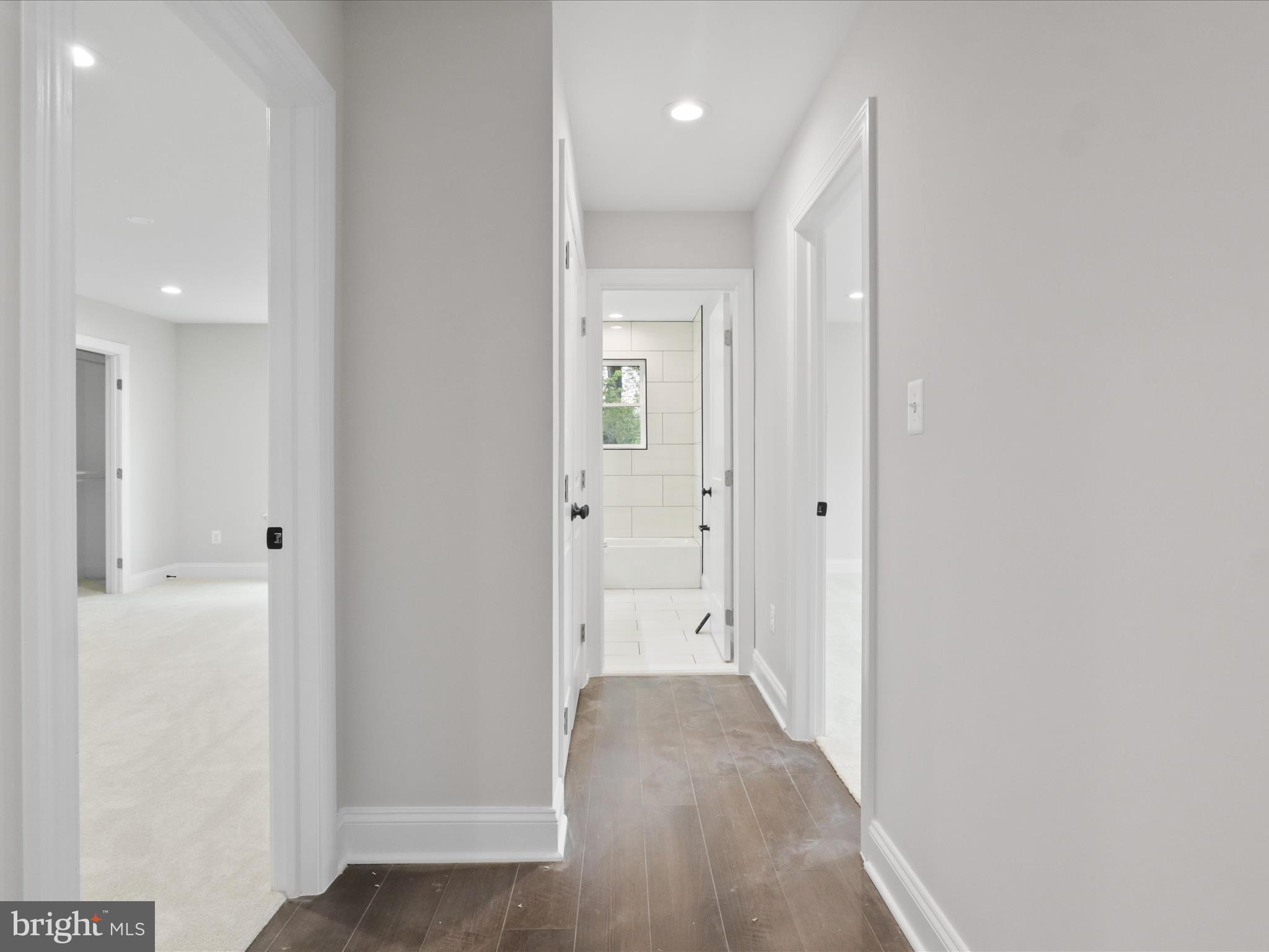 Real estate listing preview #32