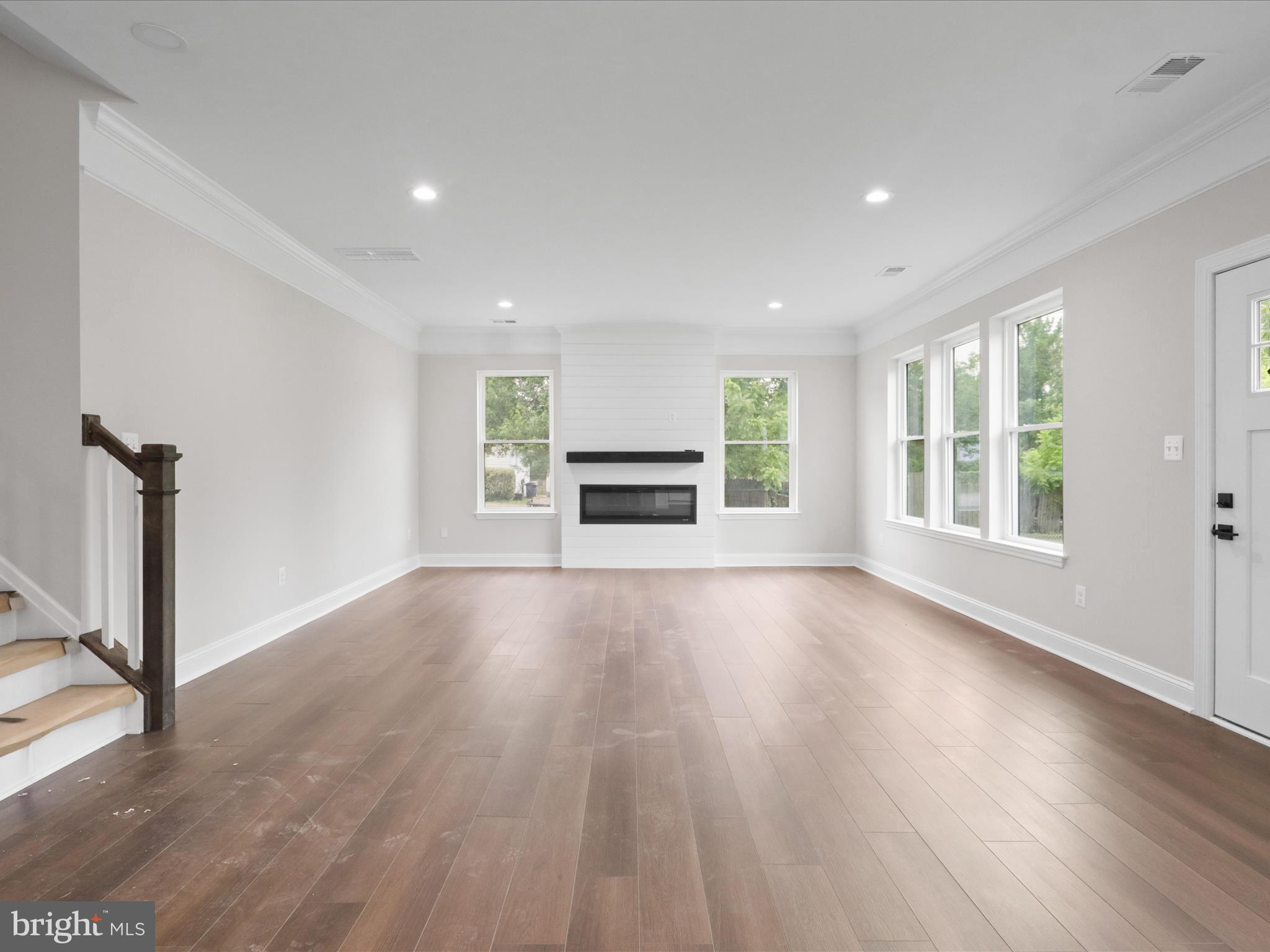 Real estate listing preview #22