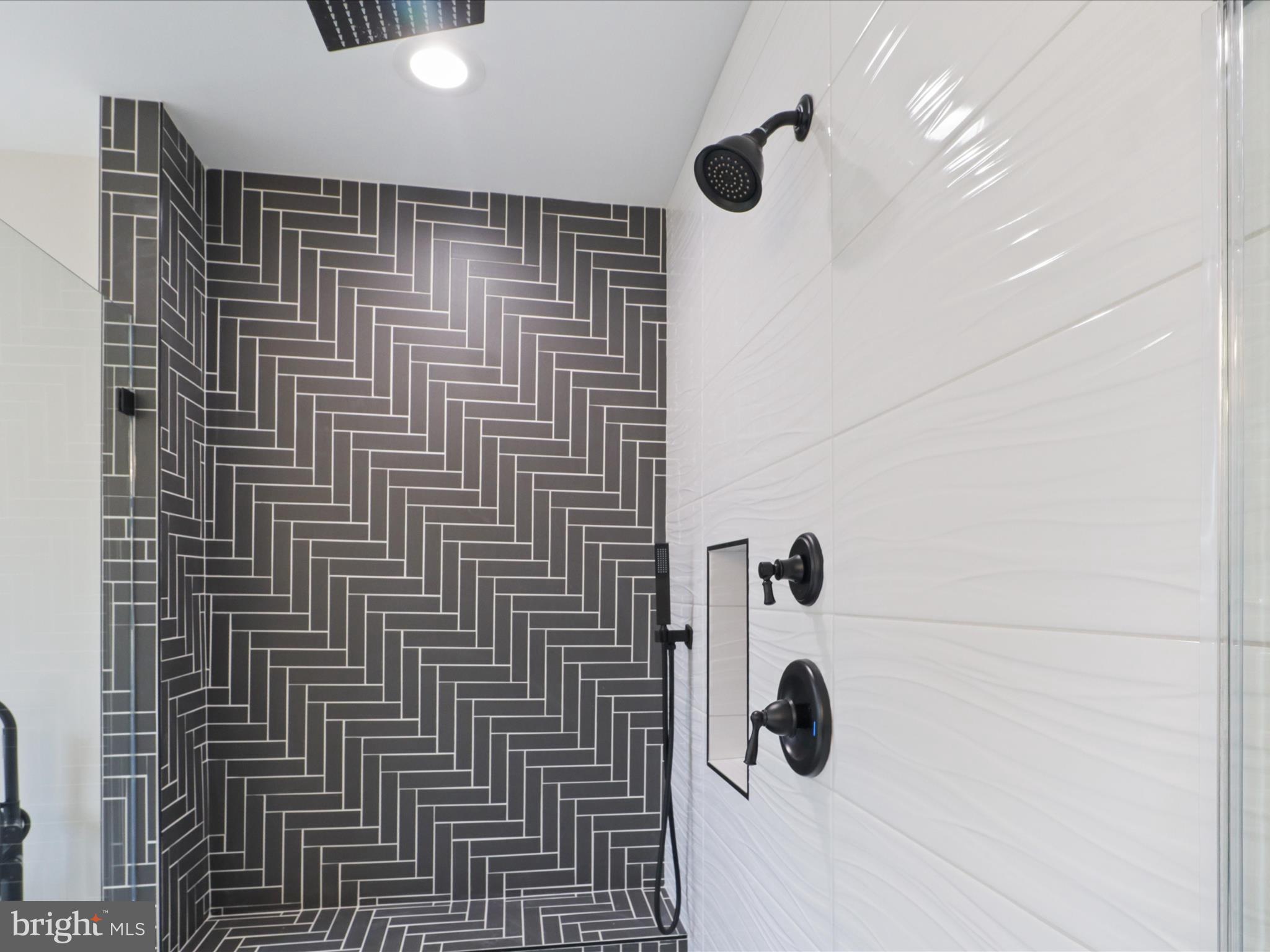 Real estate listing preview #56