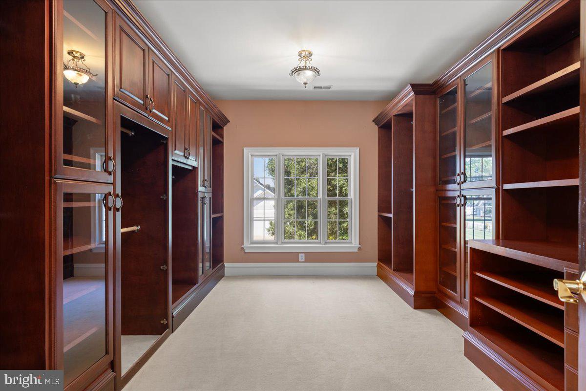 Real estate listing preview #6