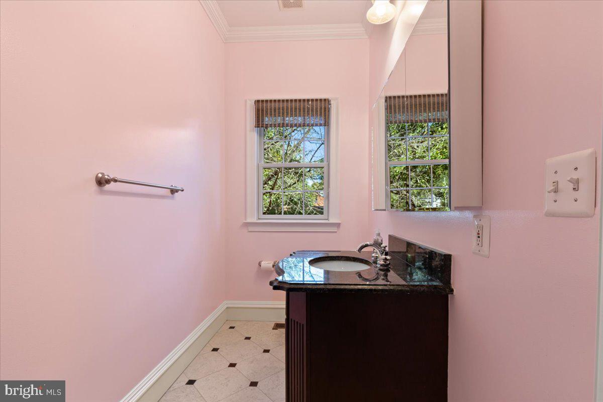 Real estate listing preview #19