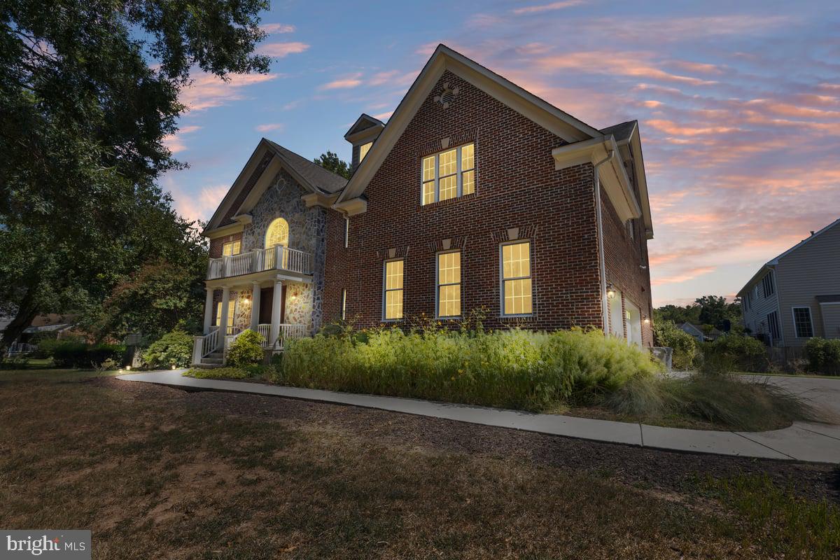 Real estate listing preview #1