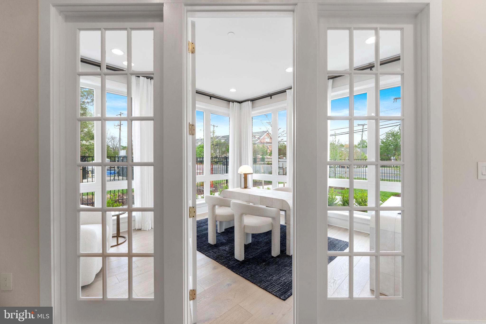 Real estate listing preview #6