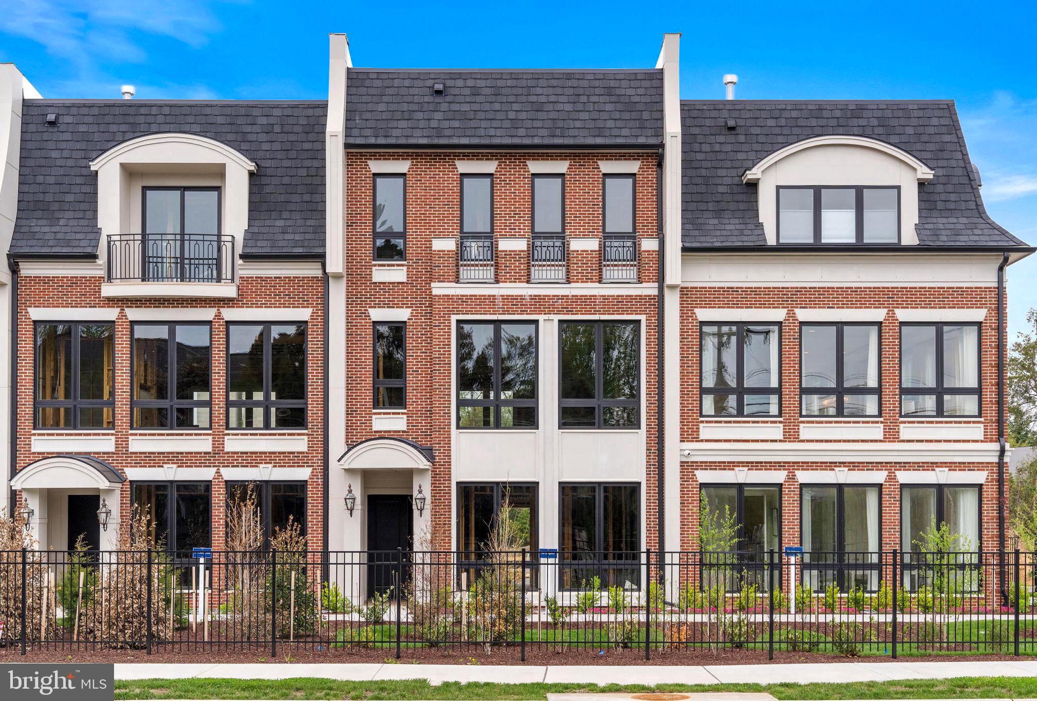 Real estate listing preview #2