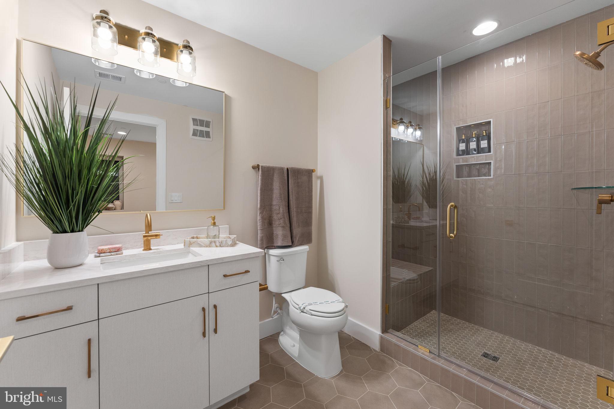 Real estate listing preview #33