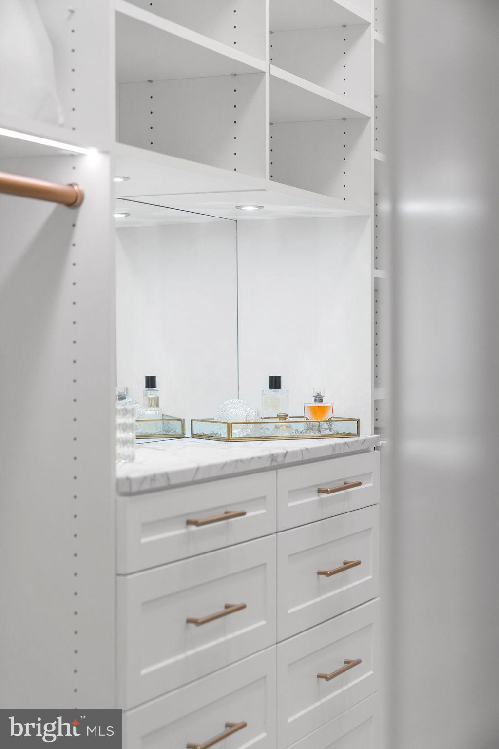 Real estate listing preview #23