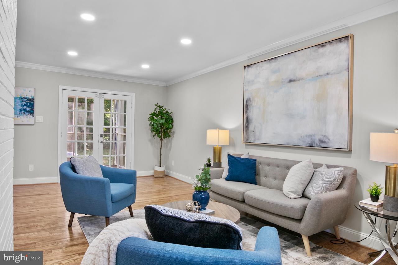 Real estate listing preview #15