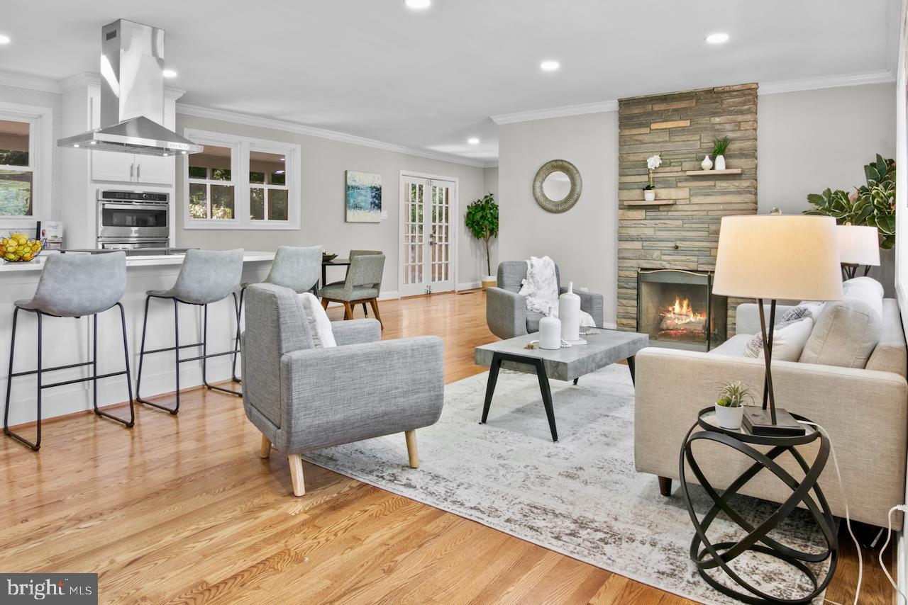 Real estate listing preview #3