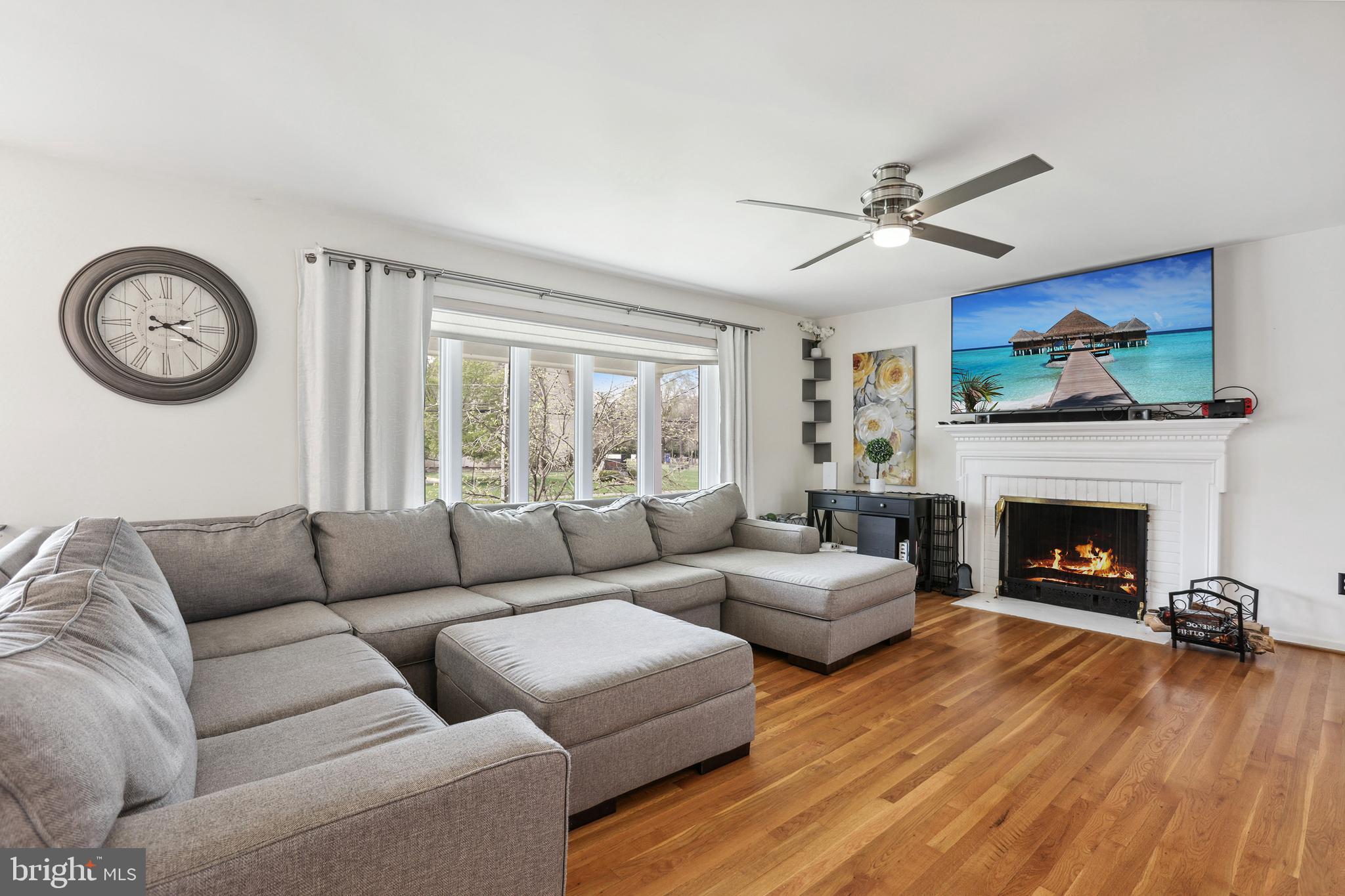 Real estate listing preview #4