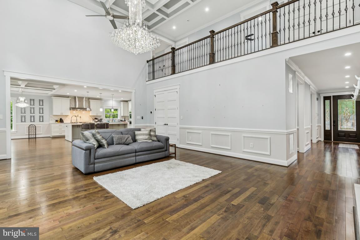 Real estate listing preview #5