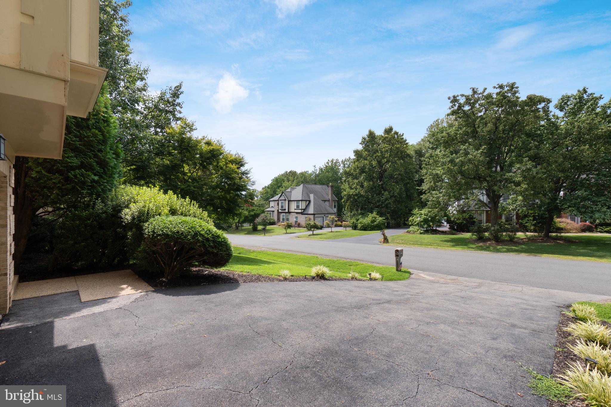 Real estate listing preview #3