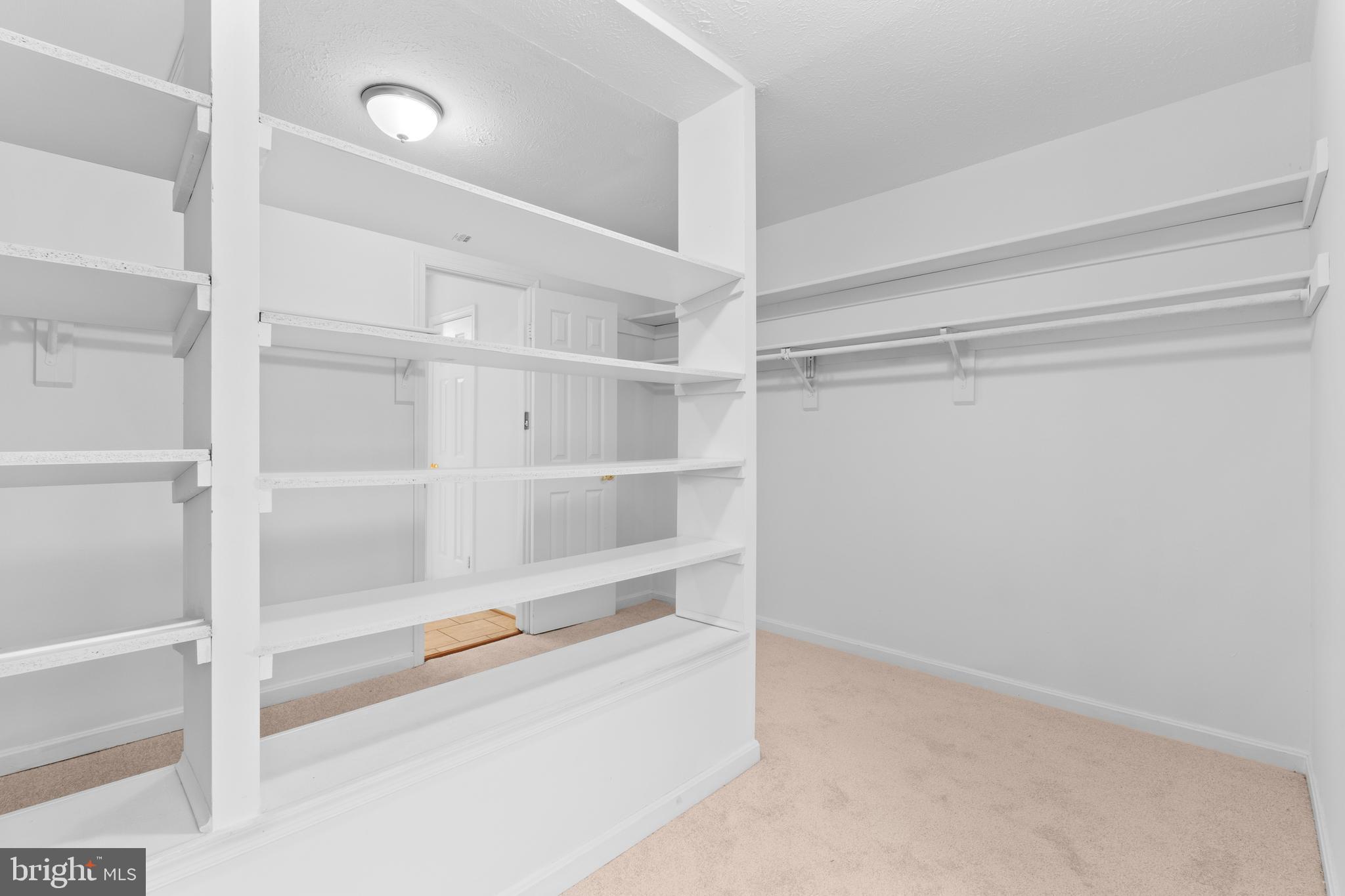 Real estate listing preview #55