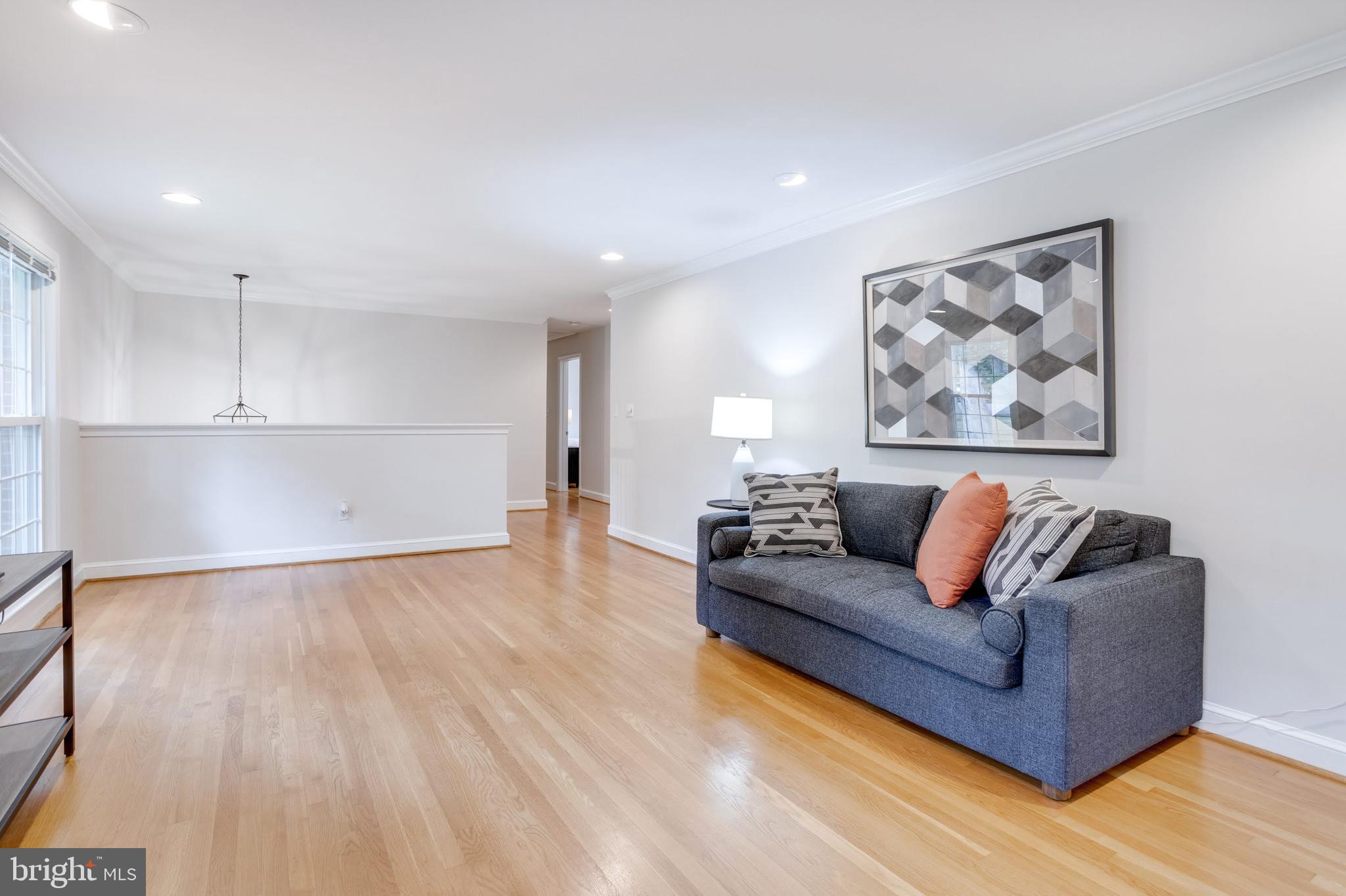 Real estate listing preview #38