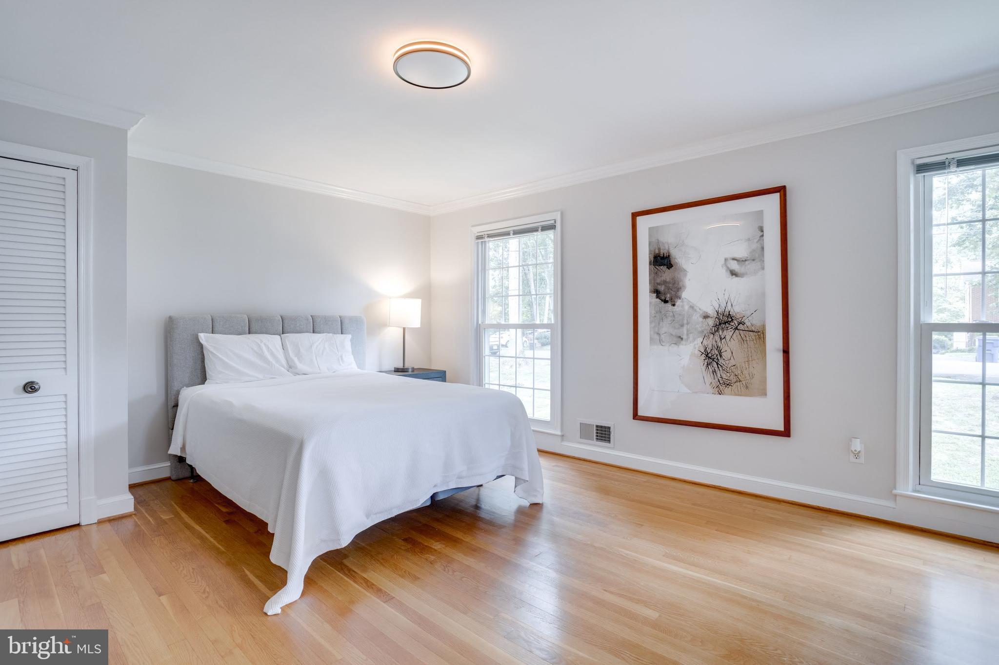 Real estate listing preview #7