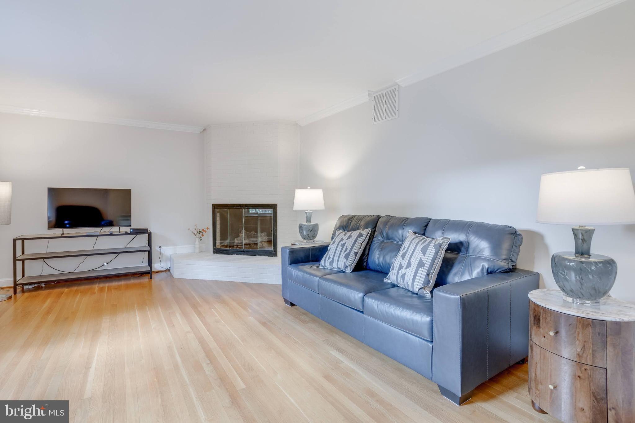 Real estate listing preview #43