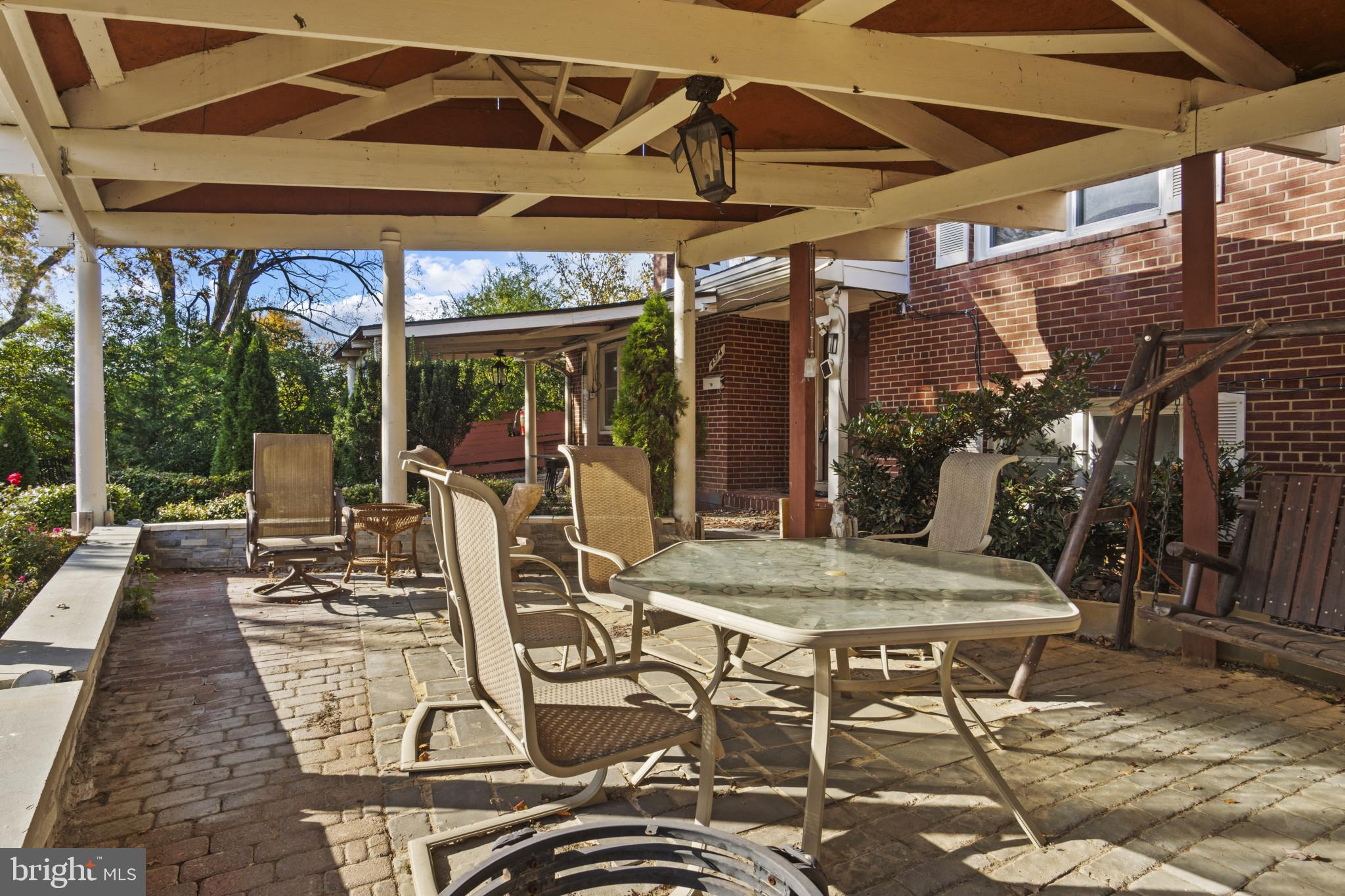 Real estate listing preview #32