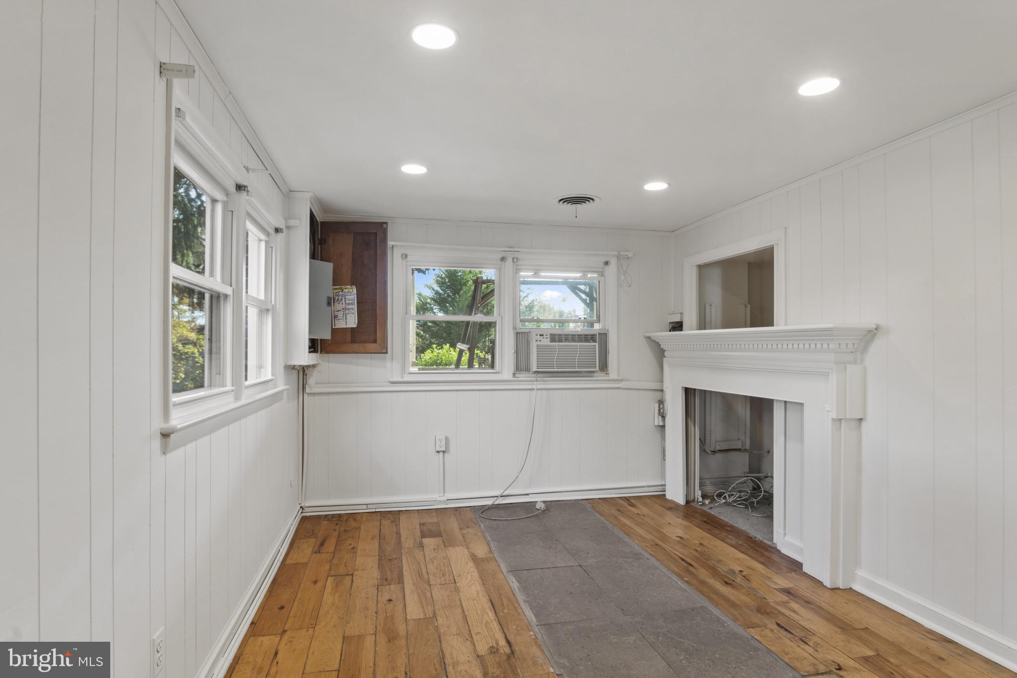 Real estate listing preview #20