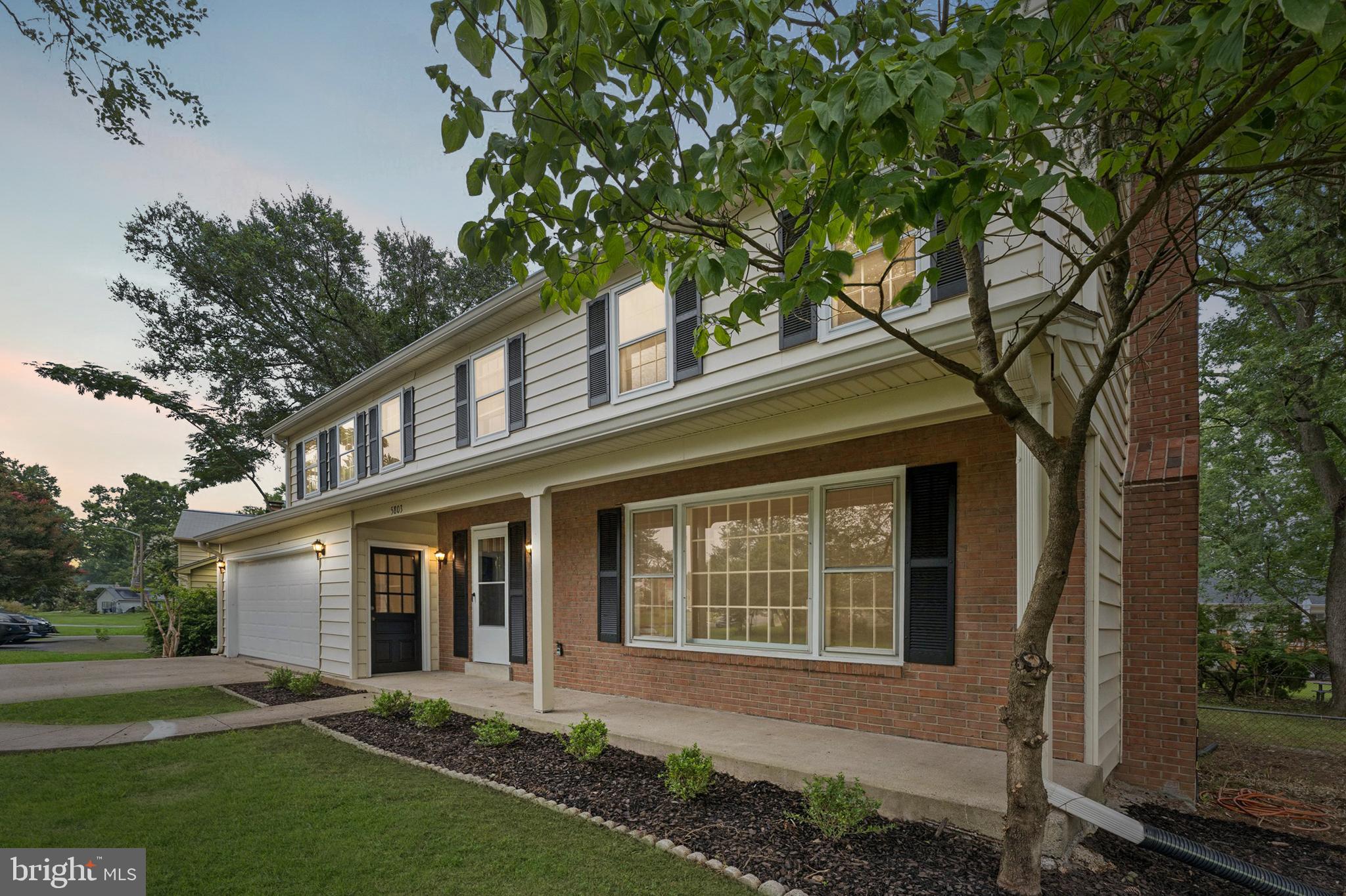 Real estate listing preview #3