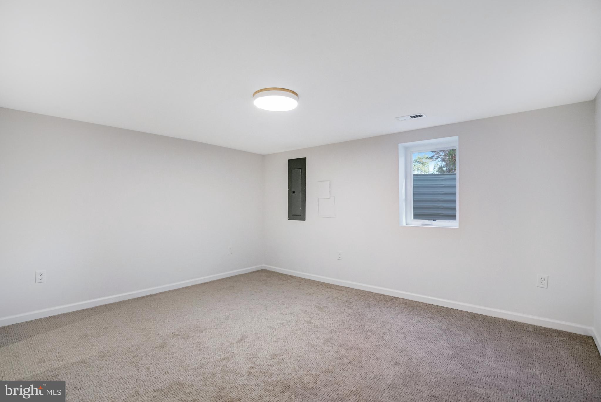 Real estate listing preview #47