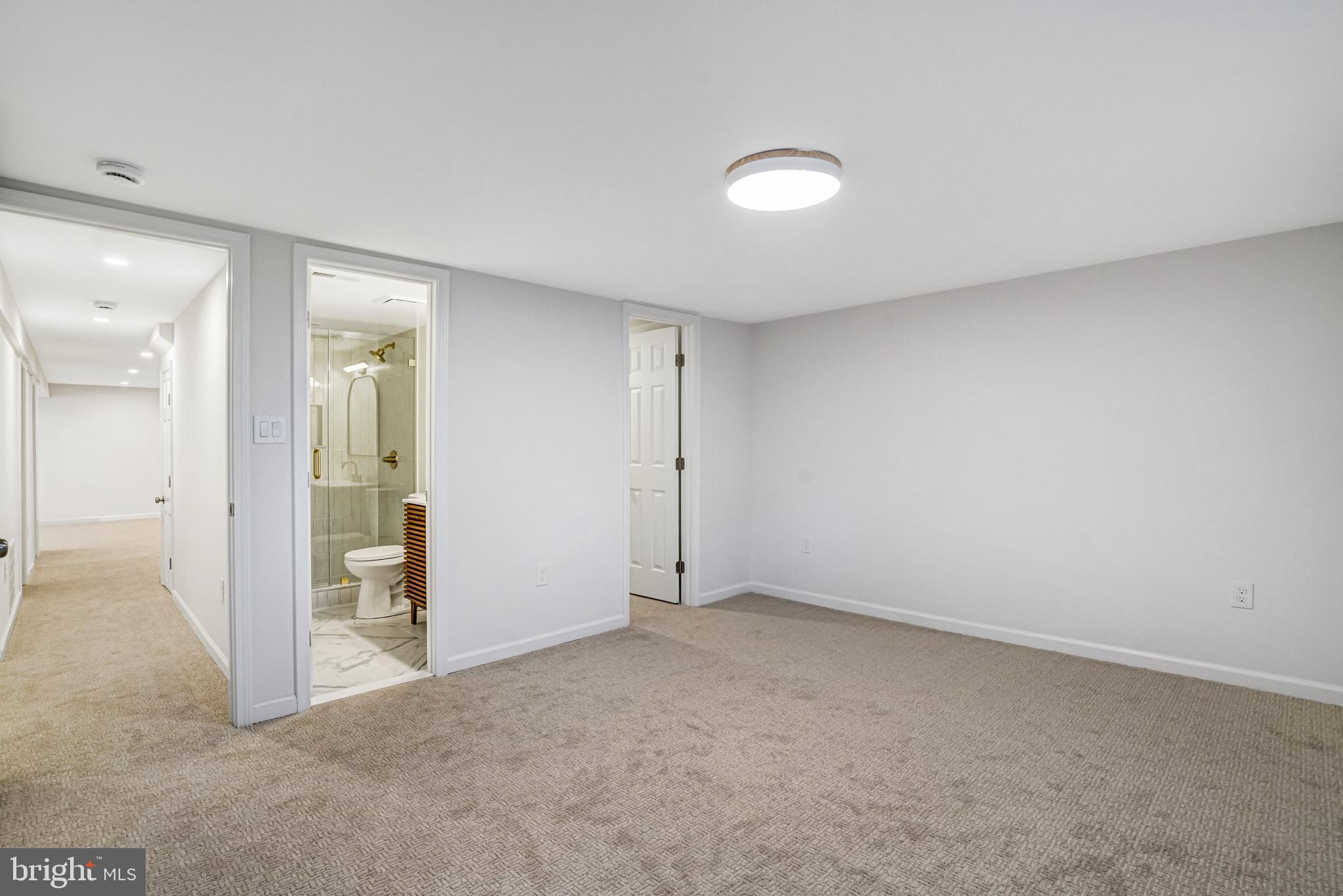 Real estate listing preview #31