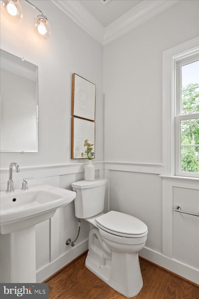 Real estate listing preview #9