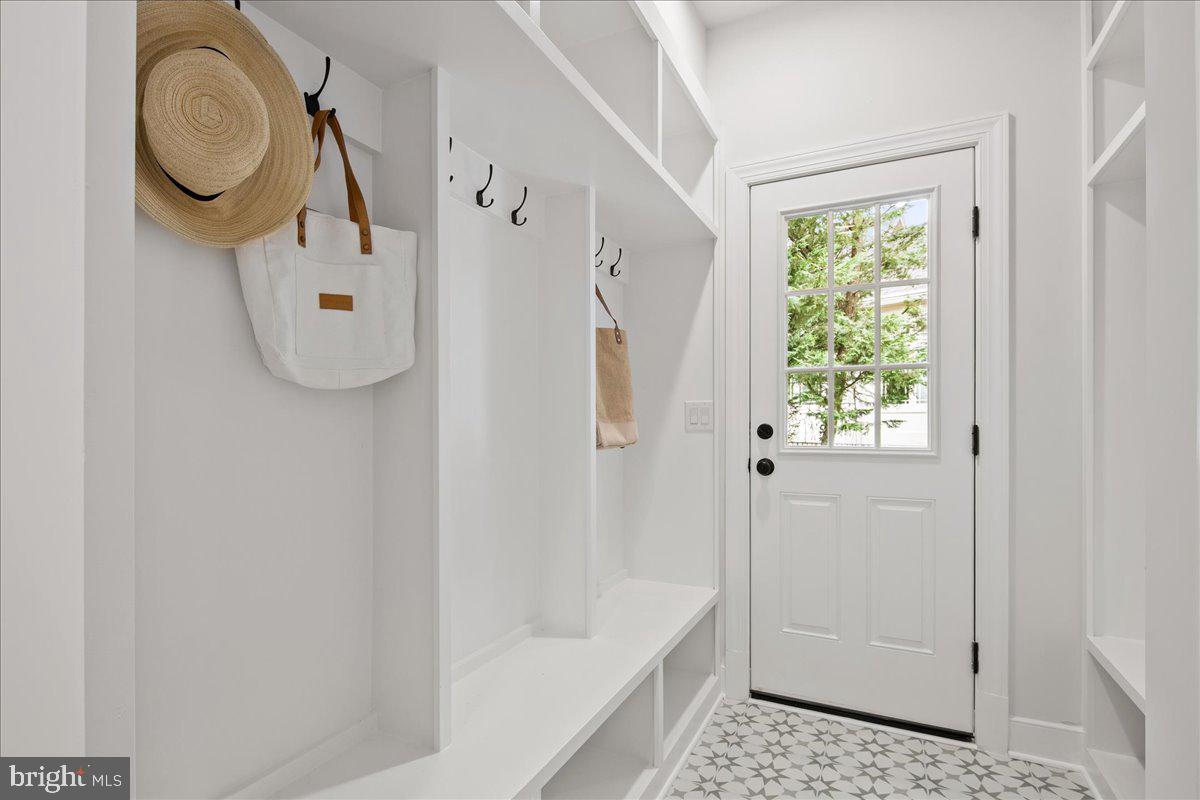 Real estate listing preview #21