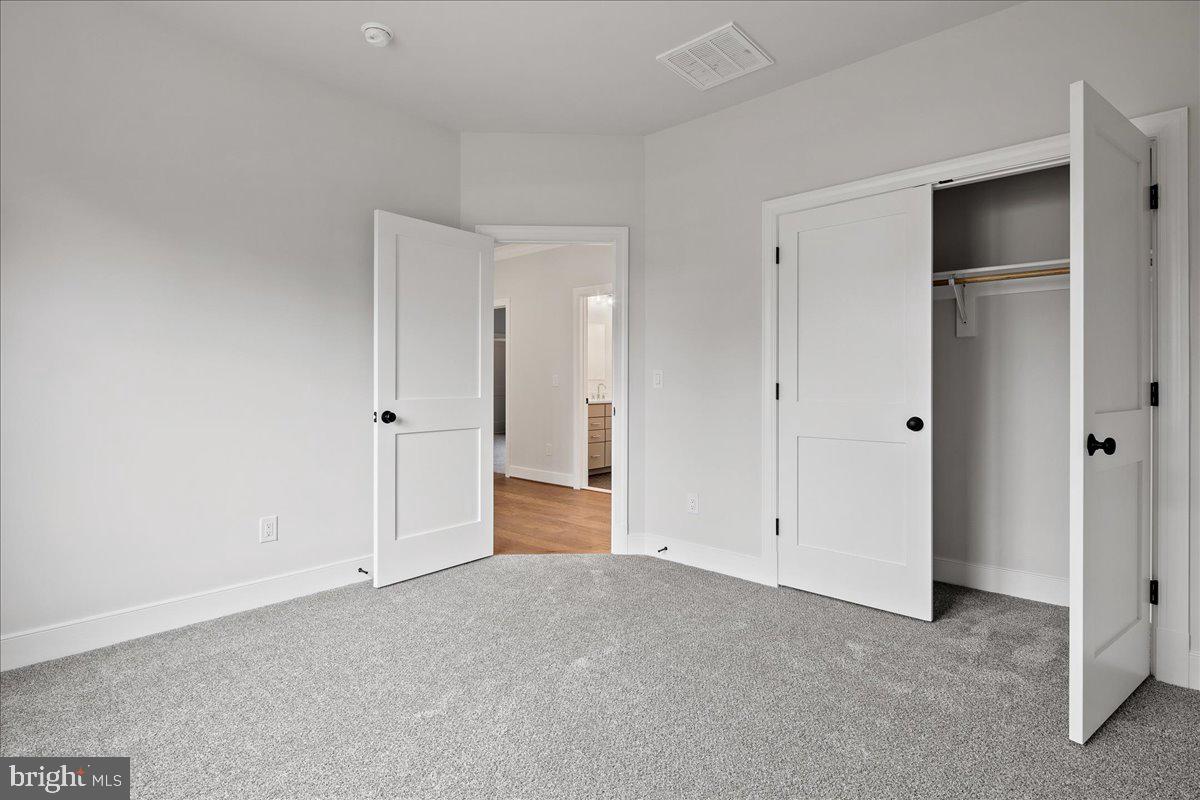 Real estate listing preview #40