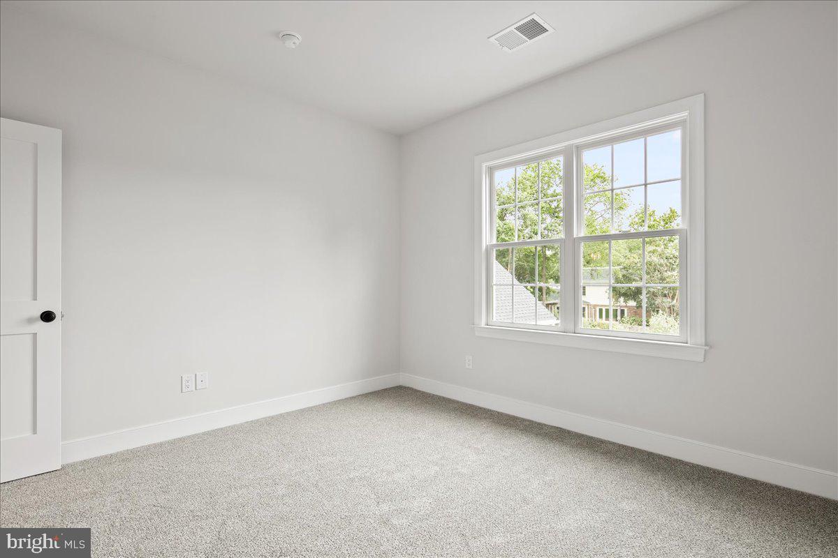 Real estate listing preview #44