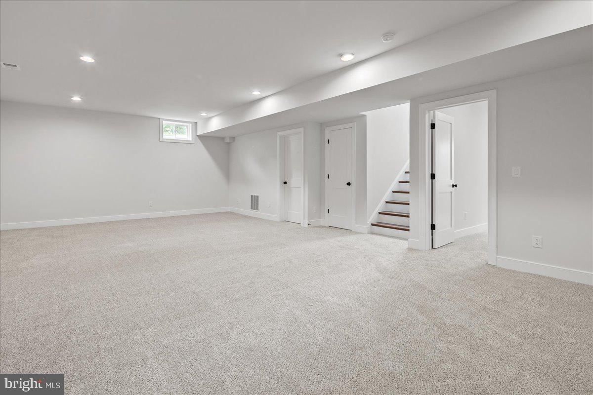 Real estate listing preview #46