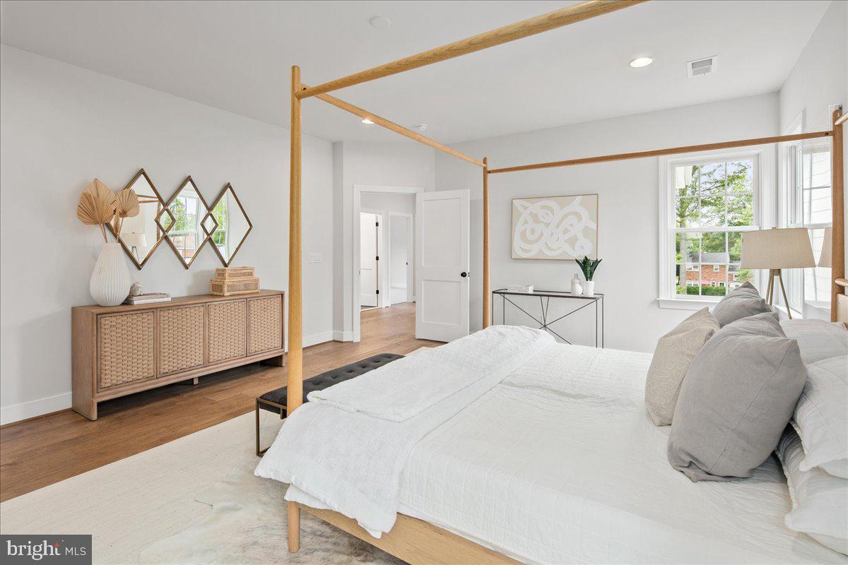 Real estate listing preview #27