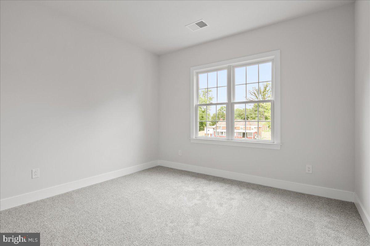 Real estate listing preview #39