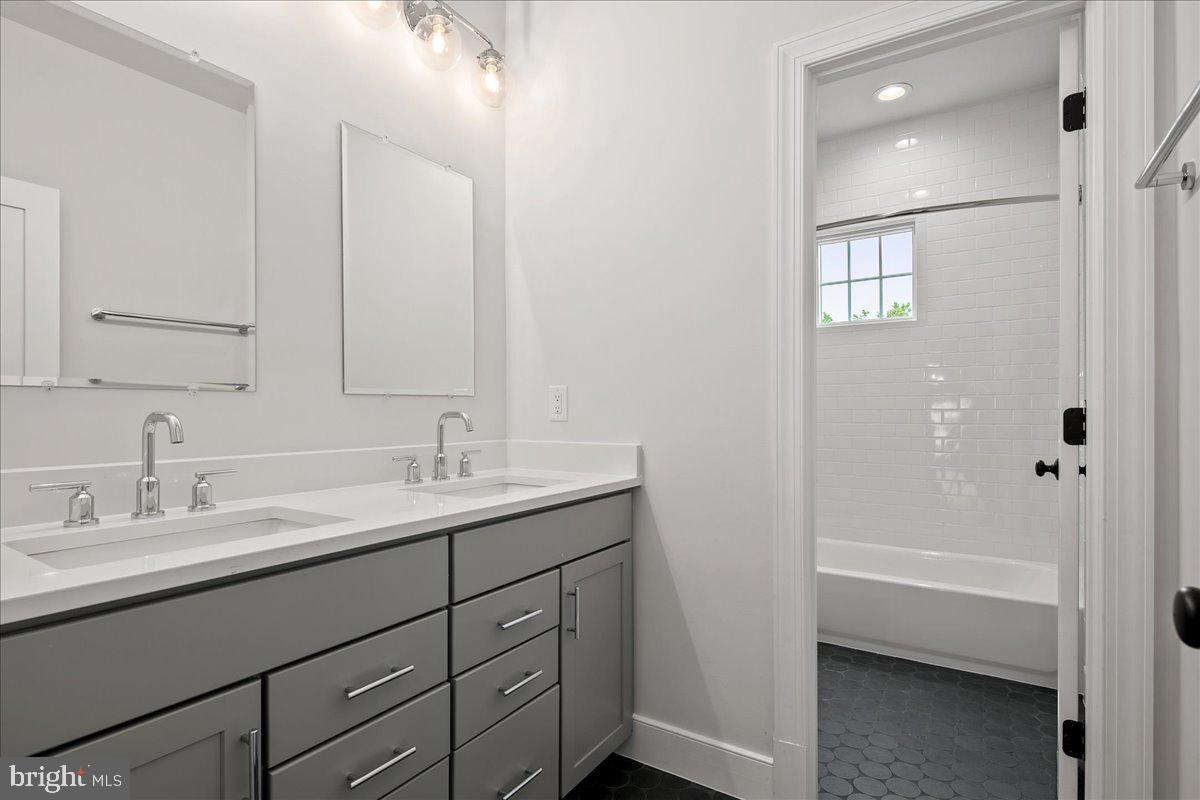 Real estate listing preview #41