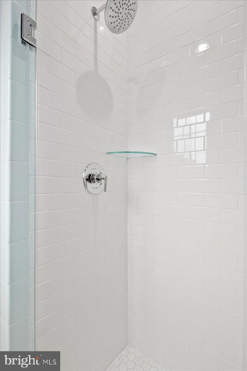 Real estate listing preview #36