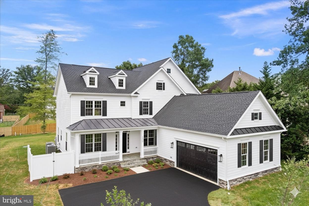 Real estate listing preview #1