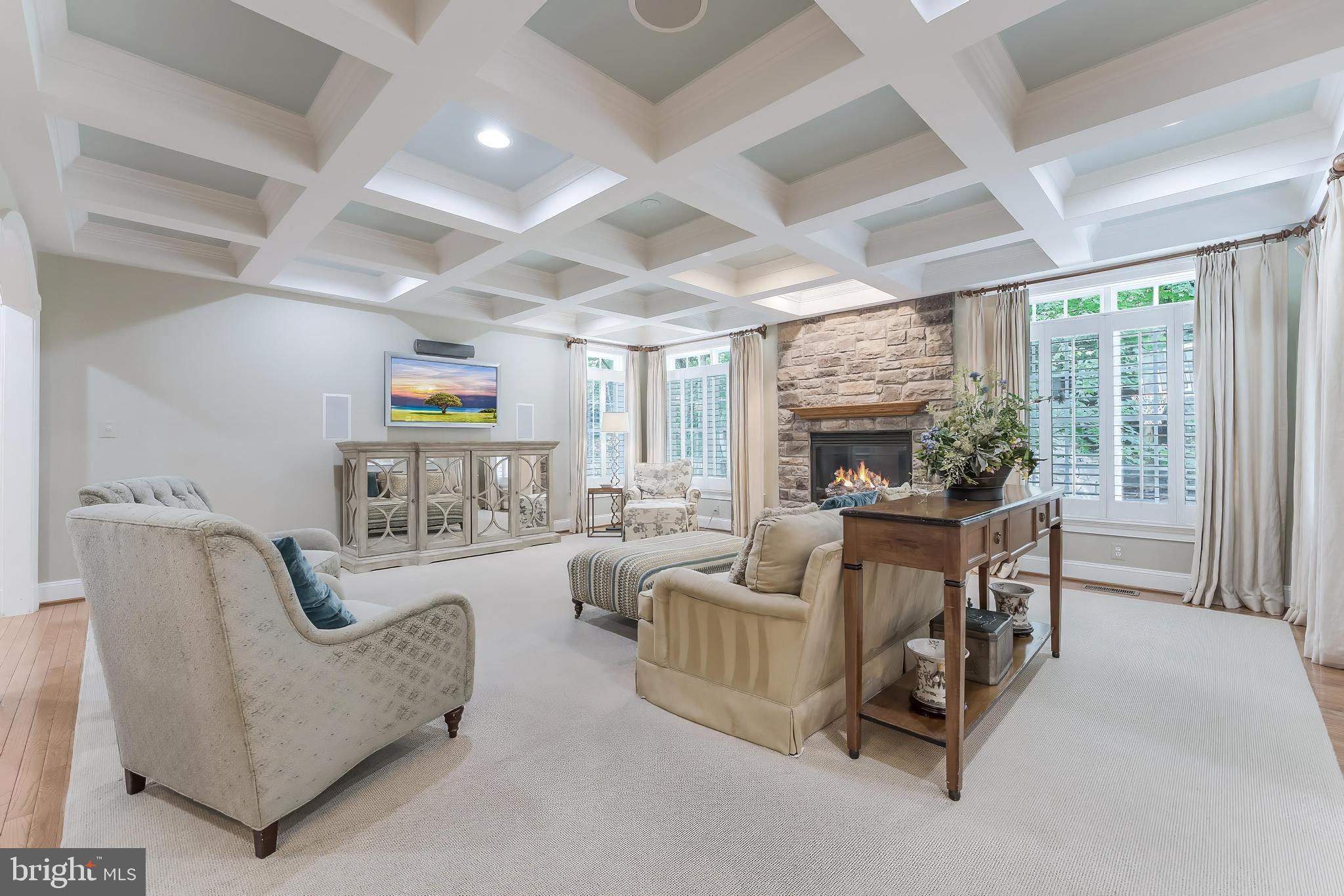 Real estate listing preview #16