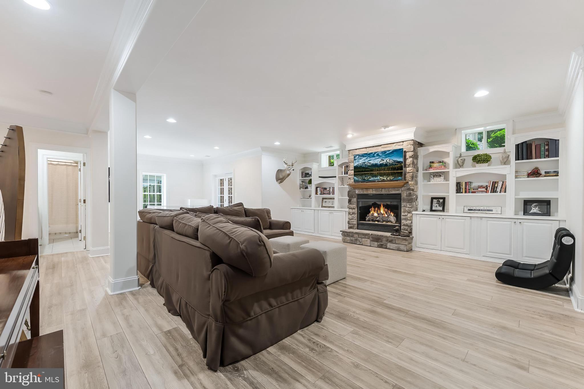 Real estate listing preview #51